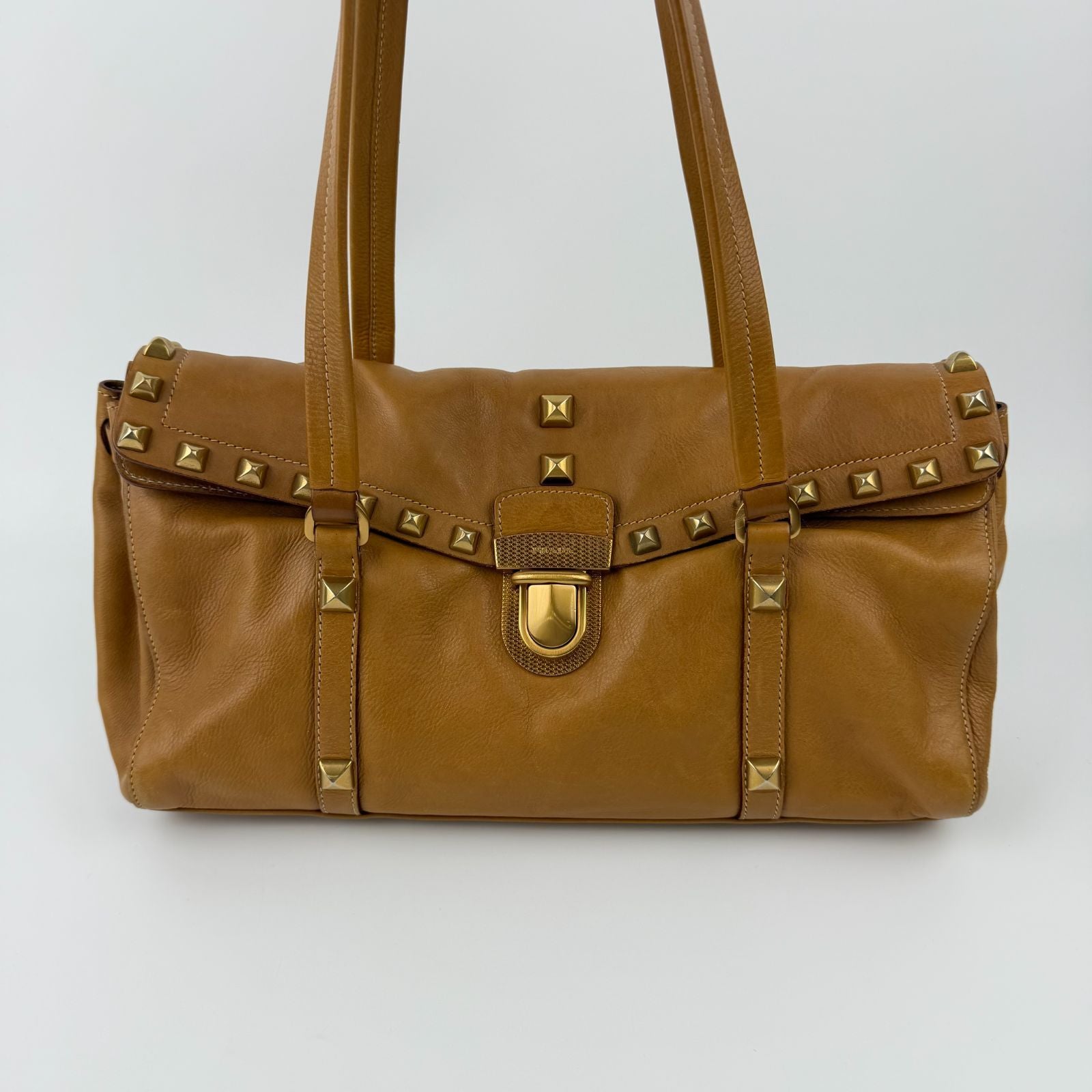 Prada Shoulder Bag Tote Leather Camel Brown Gold Vintage — view 3
