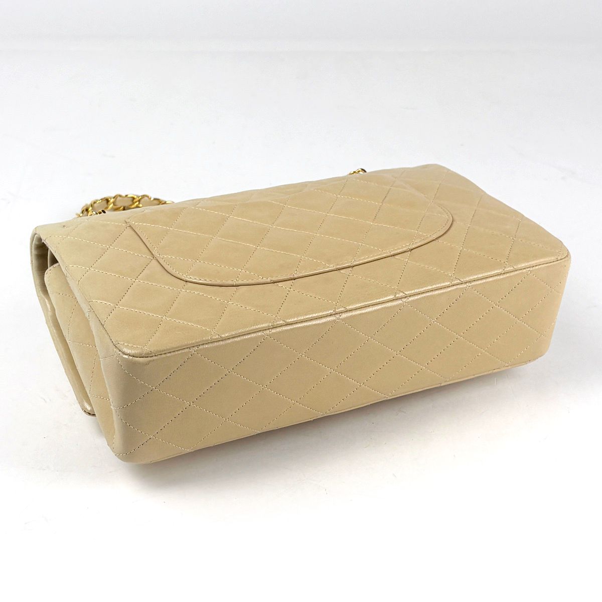 Chanel Quilted Double Flap Chain Shoulder Bag CC Logo Leather Beige — view 2