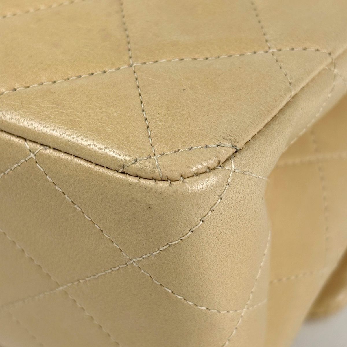 Chanel Quilted Double Flap Chain Shoulder Bag CC Logo Leather Beige — view 3
