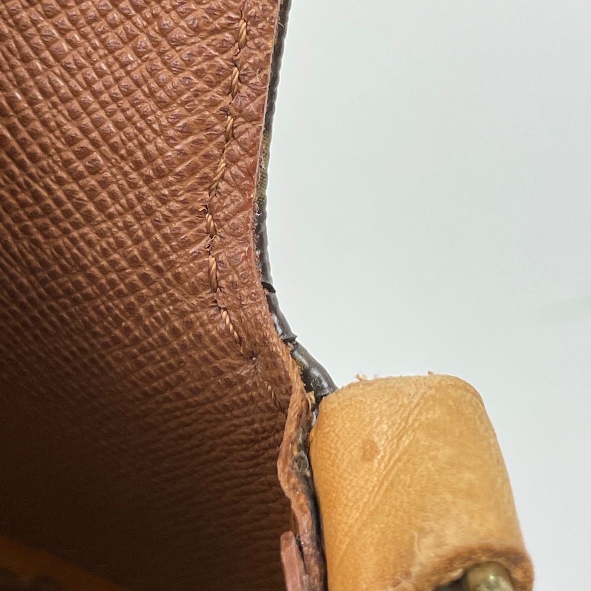Louis Vuitton Musette Tango Short Shoulder Bag Monogram Brown — view 6