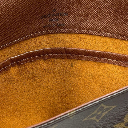 Louis Vuitton Musette Tango Short Shoulder Bag Monogram Brown — view 7