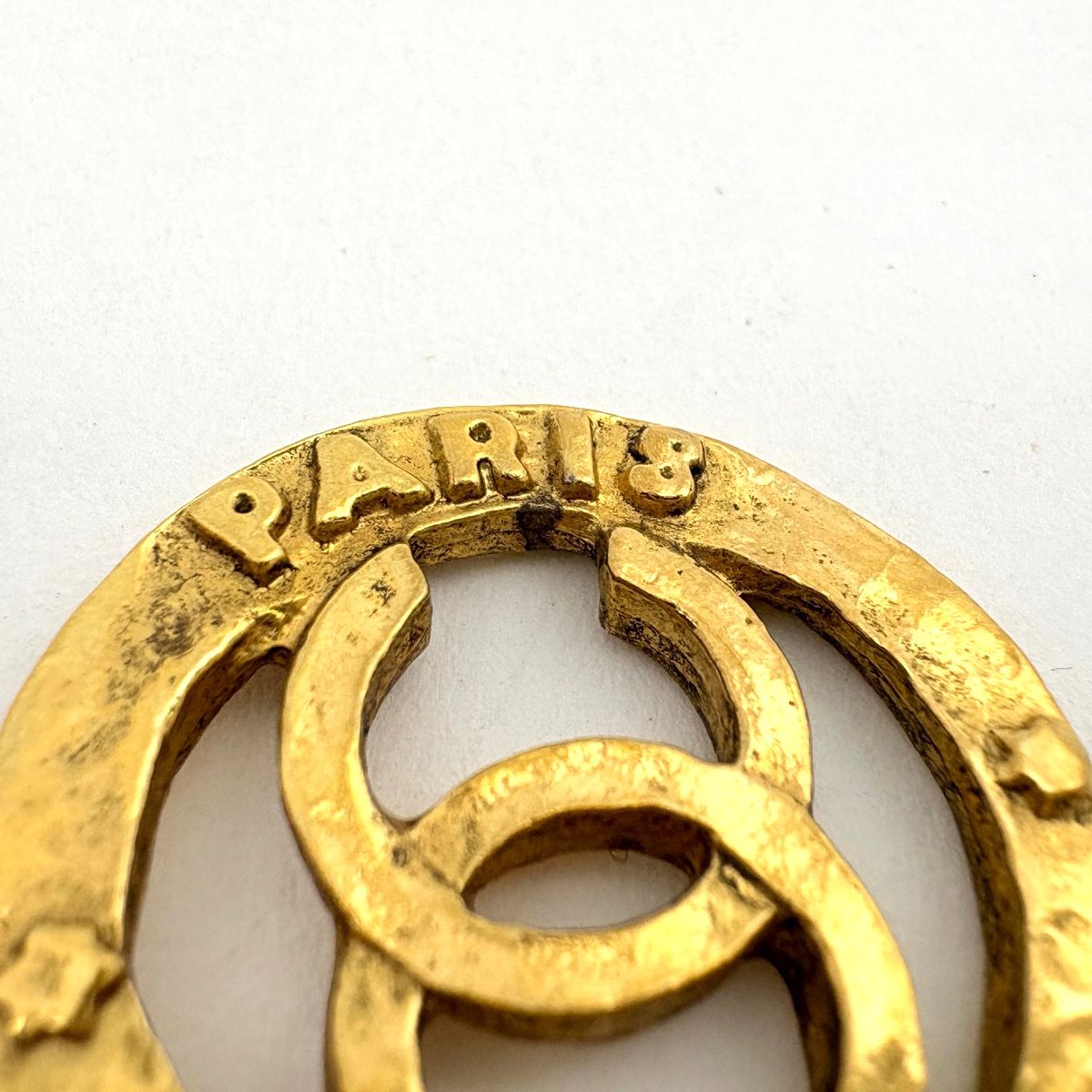 Chanel CC Logo Bracelet Gold Plated — view 5