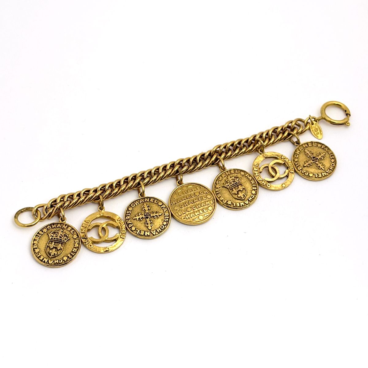 Chanel CC Logo Bracelet Gold Plated — view 2