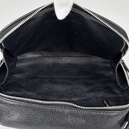 Chanel CC Logo Shoulder Bag Quilted Caviar Leather Black — view 8