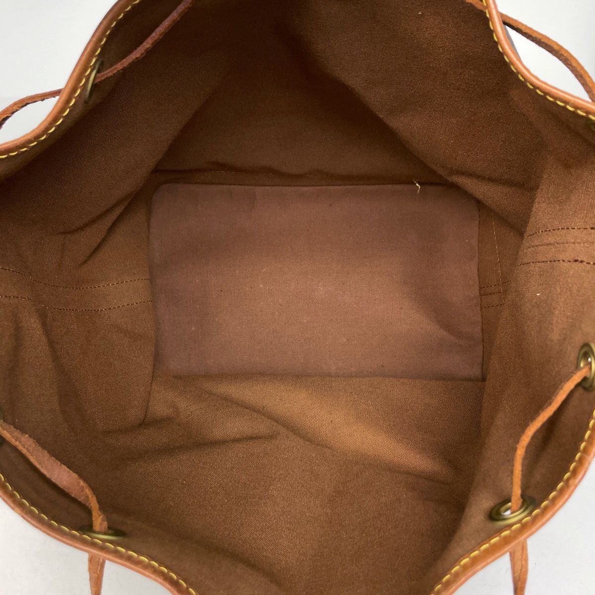 Louis Vuitton Noe Shoulder Drawstring Bag Monogram Brown — view 9