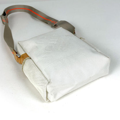 Louis Vuitton Weatherly Cup Crossbody Shoulder Bag Damier Geant White — view 2