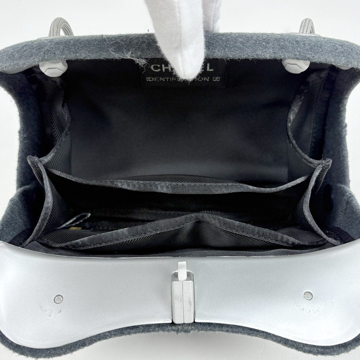 Chanel CC Logo Shoulder Bag Hip Fabric Gray — view 9