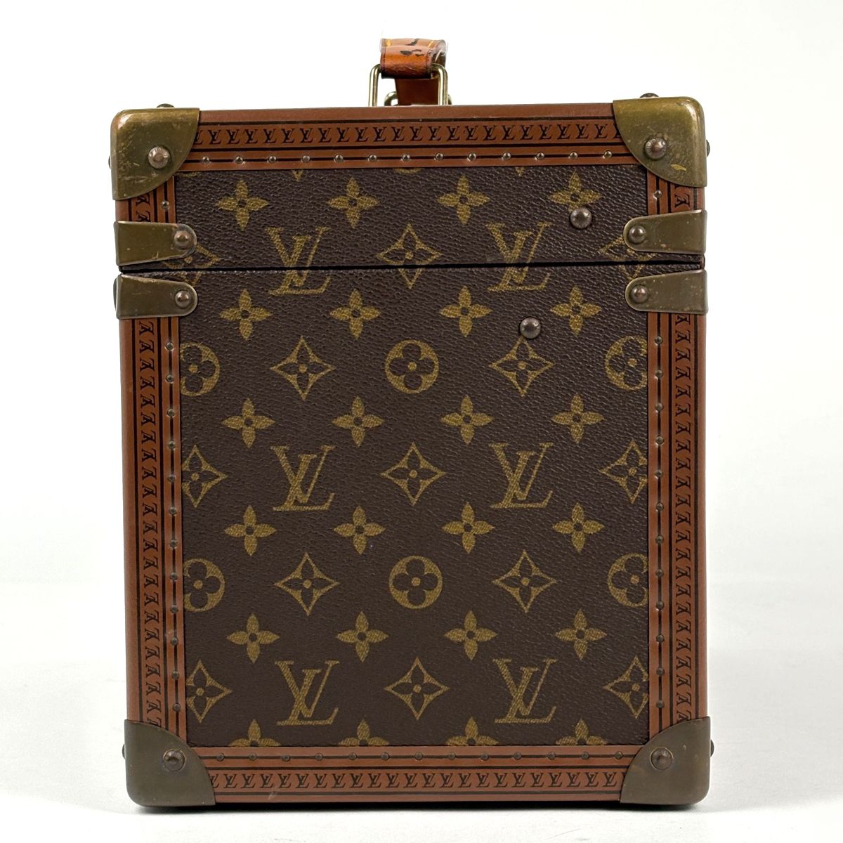 Louis Vuitton Boite Pharmacy Makeup Case Box Trunk Monogram Brown — view 2