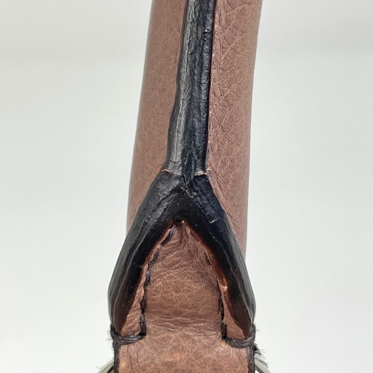 Prada Glace Zipper Handbag Side Leather Beige — view 6