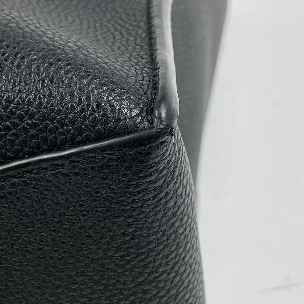 Loewe Anagram Buckle Horizontal Tote Leather Black — view 3