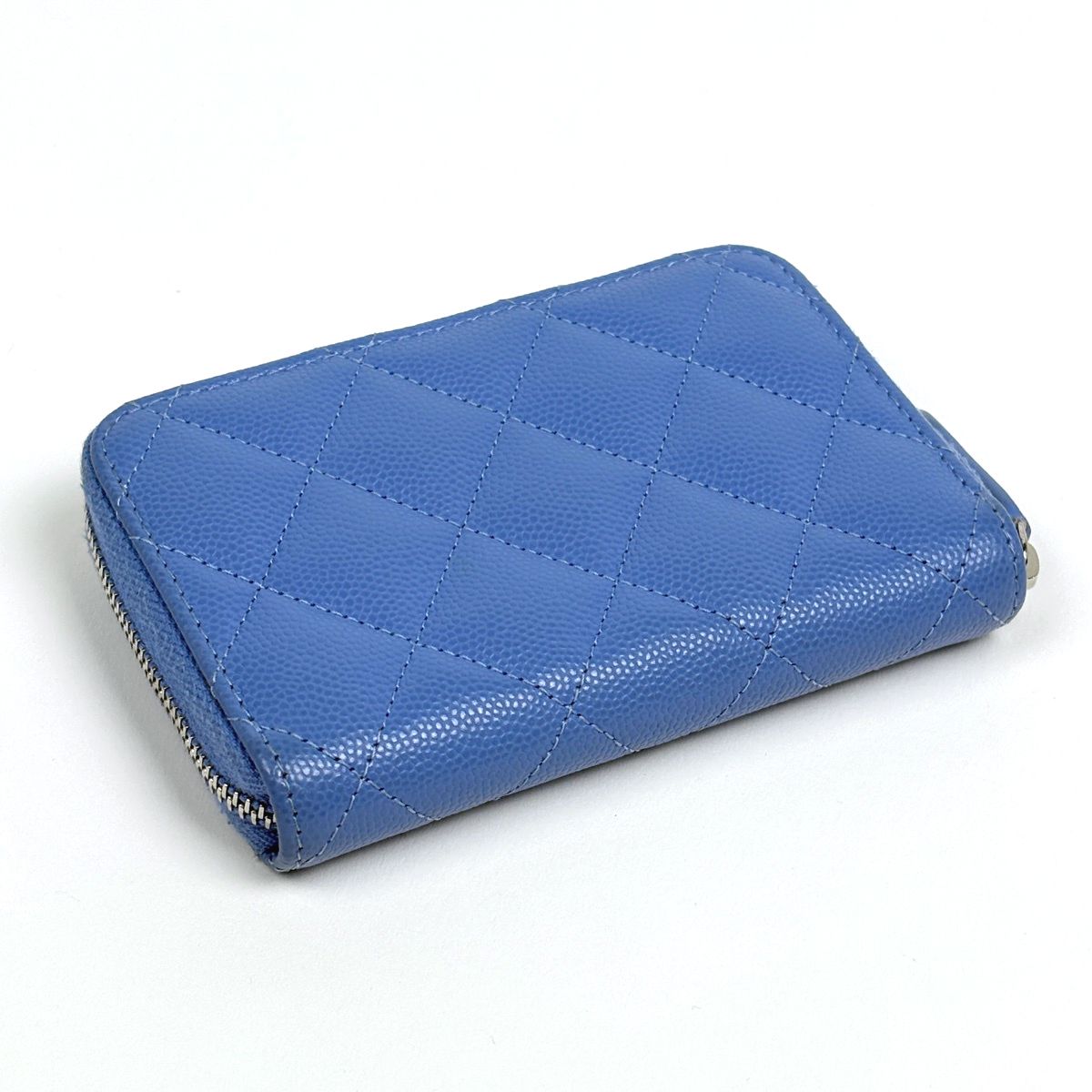 Chanel CC Logo Zip Around Coin Case Card Quilted Caviar Leather Blue — view 2