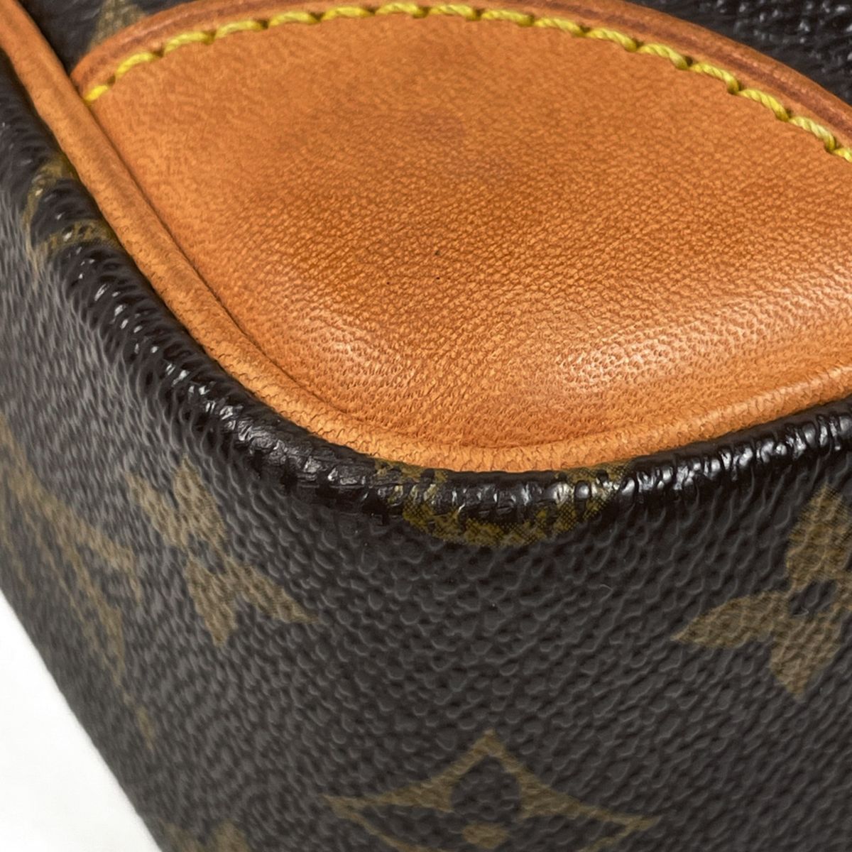 Louis Vuitton Trocadero 27 Shoulder Bag Monogram Brown — view 3