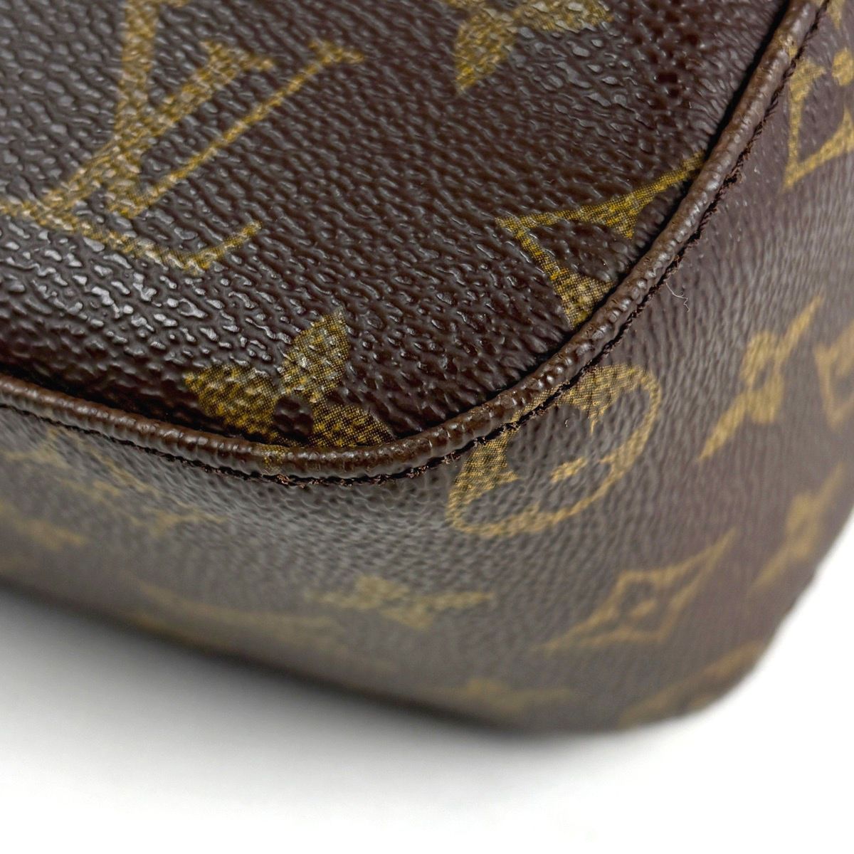 Louis Vuitton Looping Shoulder Bag Monogram Brown — view 3