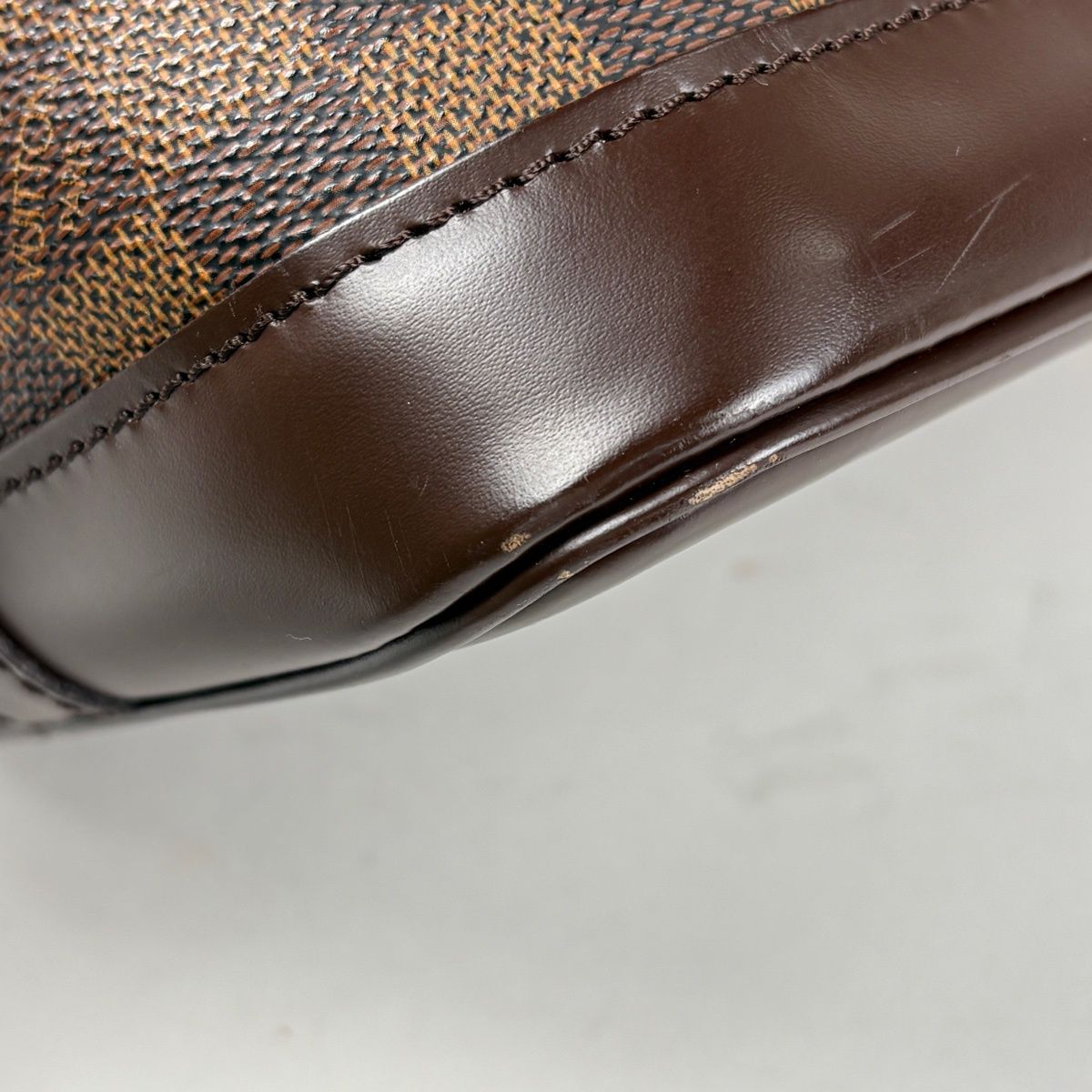 Louis Vuitton Alma Handbag Damier Brown — view 3