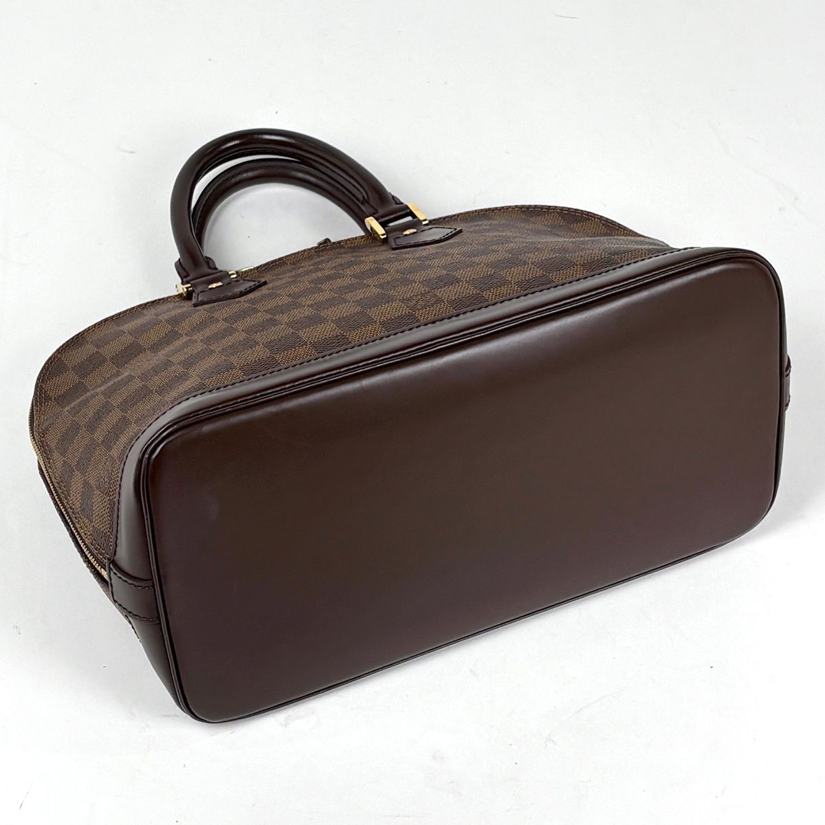 Louis Vuitton Alma Handbag Damier Brown — view 2