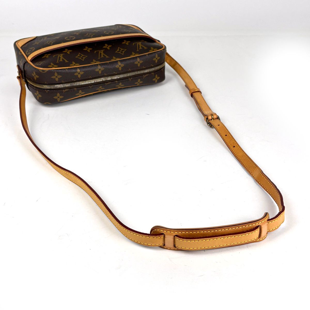 Louis Vuitton Trocadero 27 Shoulder Bag Monogram Brown — view 6