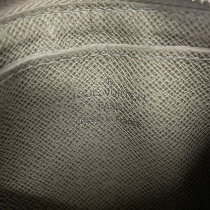 Louis Vuitton Coin Case Taiga Pochette Cles Pore Leather — view 4