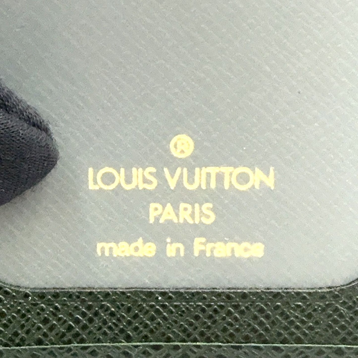 Louis Vuitton Porto 2 Cult Vertical Taiga Leather Dark Green Card Case — view 4