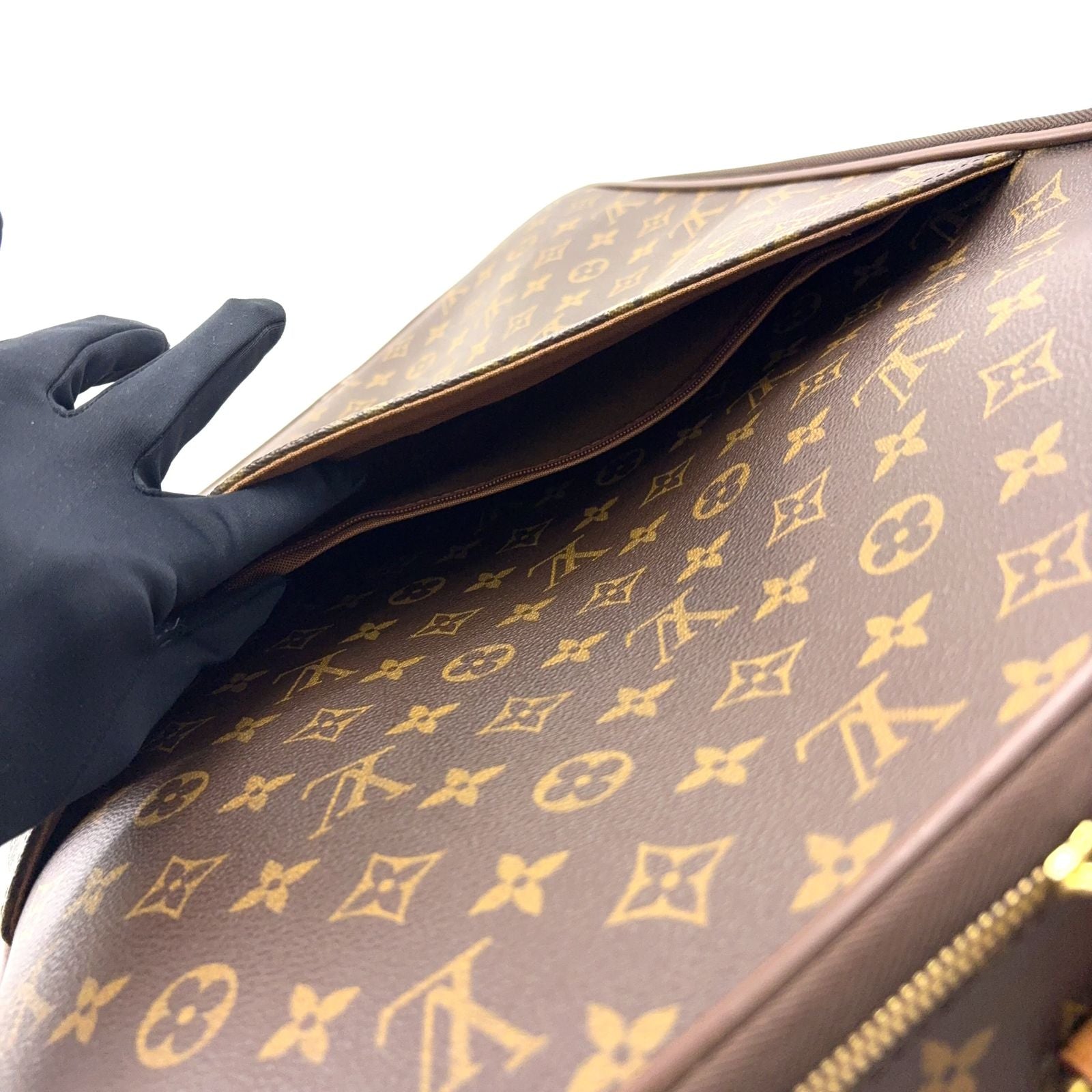 Louis Vuitton Pegase 55 Monogram Carry Leather Brown Light Travel Bag Gold — view 7