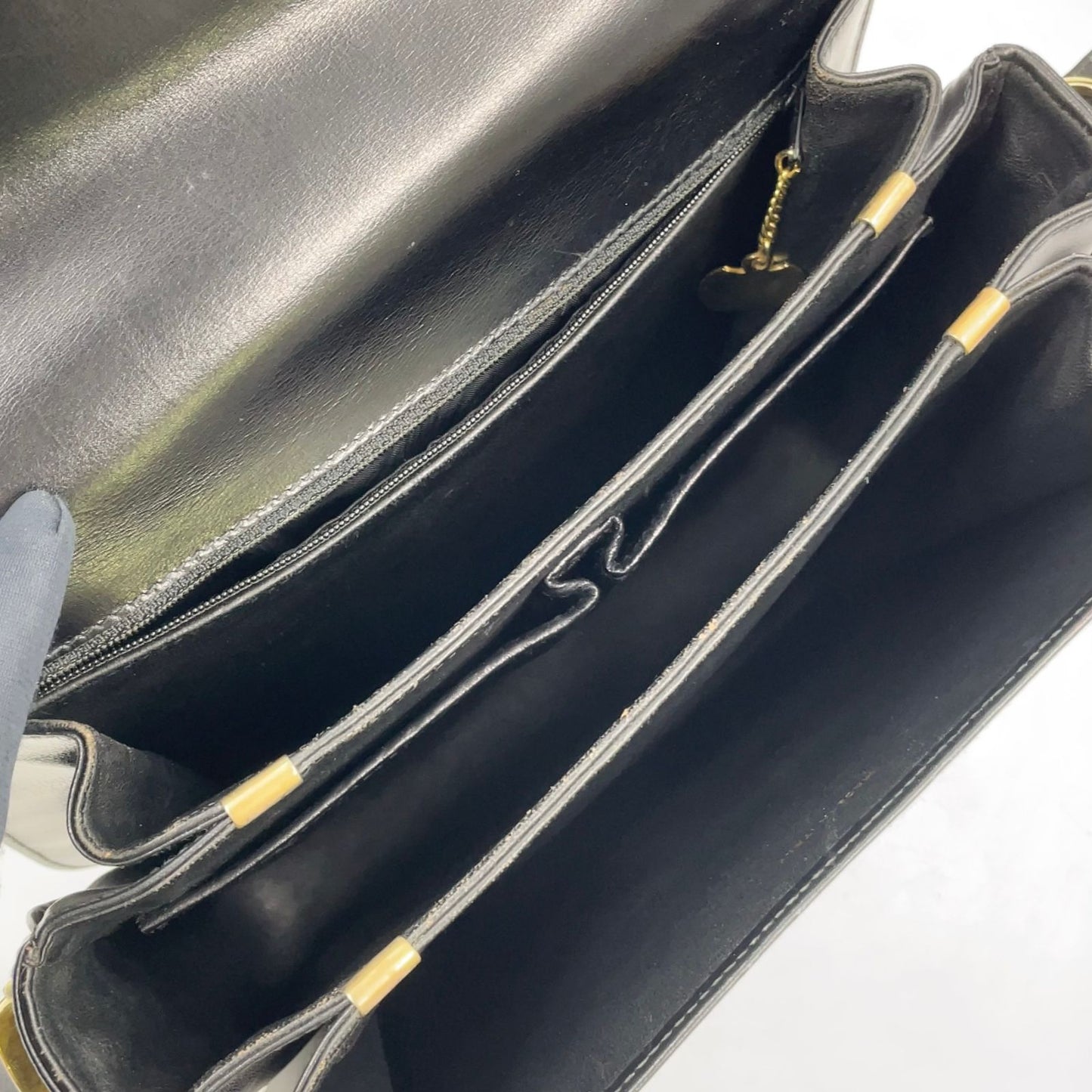Celine Horse Carriage Calf Black Shoulder Bag Gold — view 3