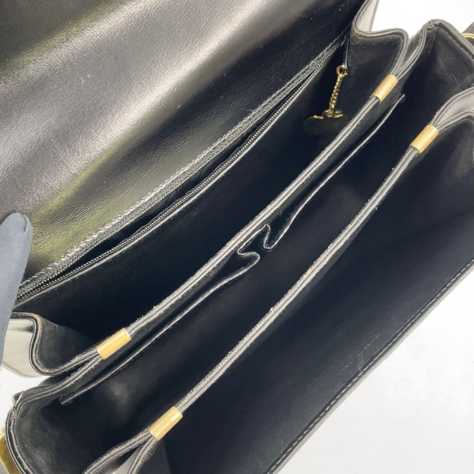Celine Horse Carriage Calf Black Shoulder Bag Gold — view 3