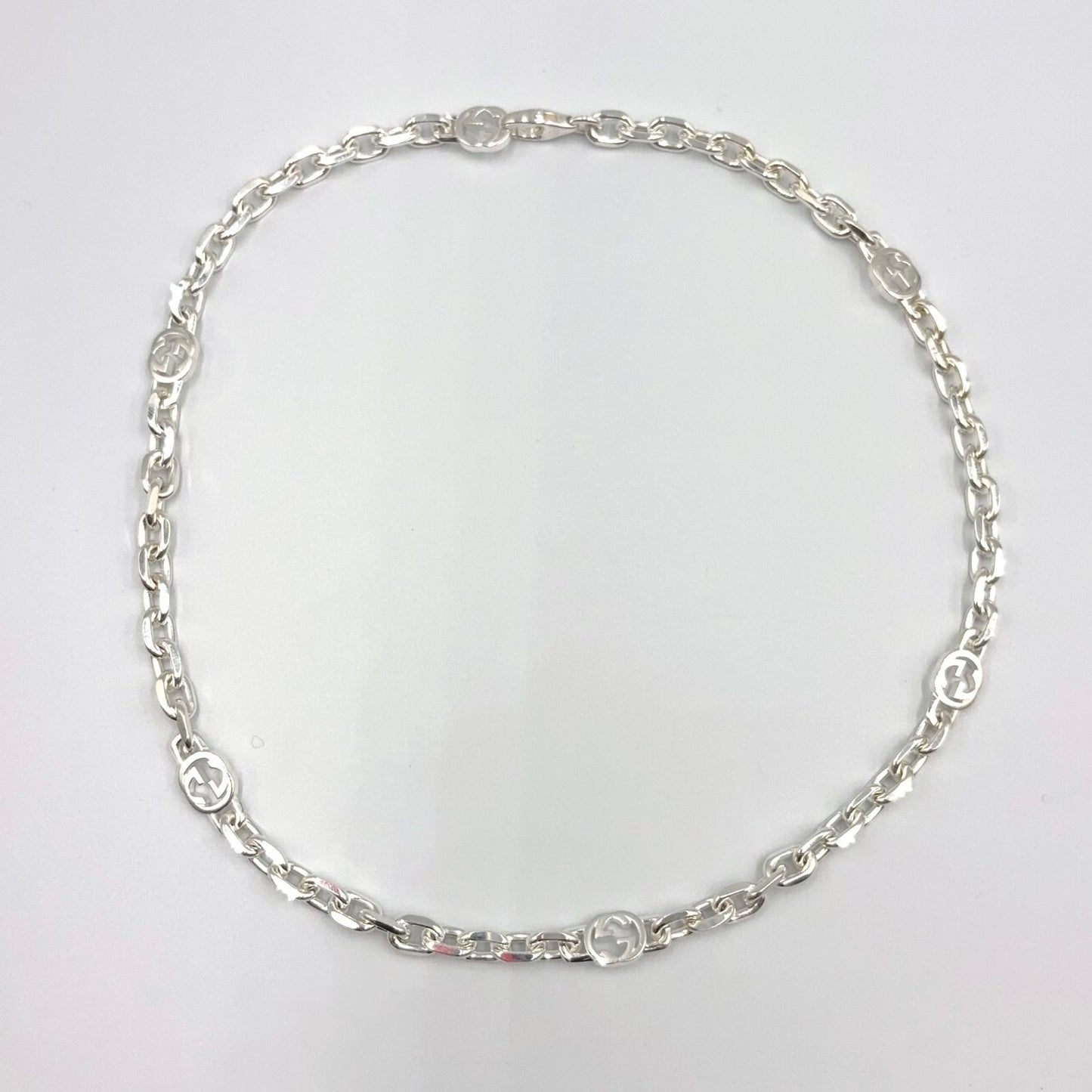 Gucci Interlocking Silver Necklace — view 3
