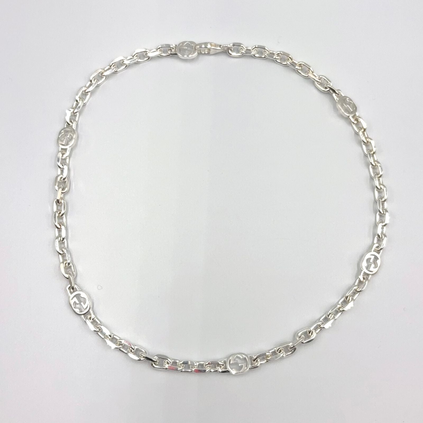 Gucci Interlocking Silver Necklace — view 3