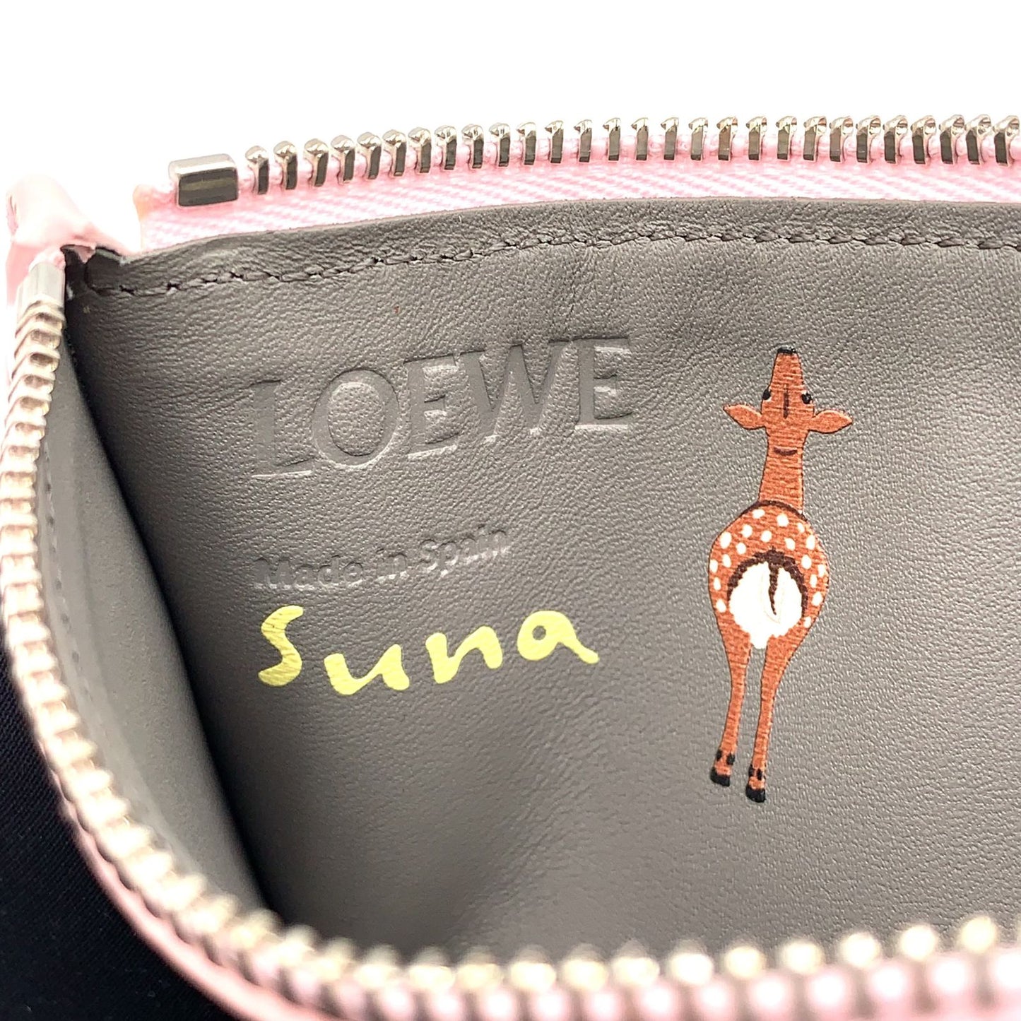 Loewe Suna Fujita Deer Coin Card Holder Leather Light Gray Light Pink Case — view 4