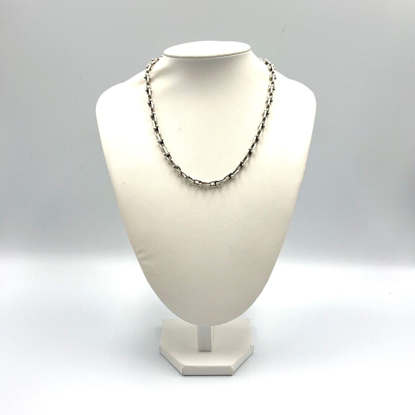 Tiffany & Co Small Link Silver Necklace — view 8