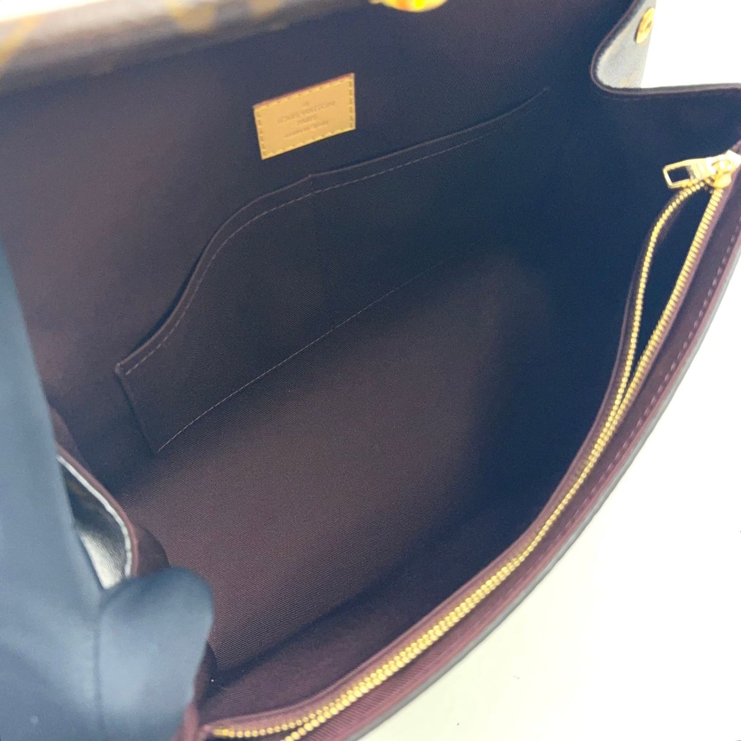 Louis Vuitton Cluny Monogram 2-Way Shoulder Leather Brown Handbag Gold — view 3