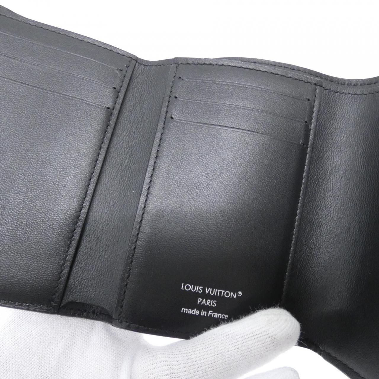 Louis Vuitton Mahina Portefeuille Victorine Wallet — view 6