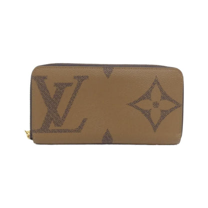 Louis Vuitton Monogram Giant Zippy Wallet