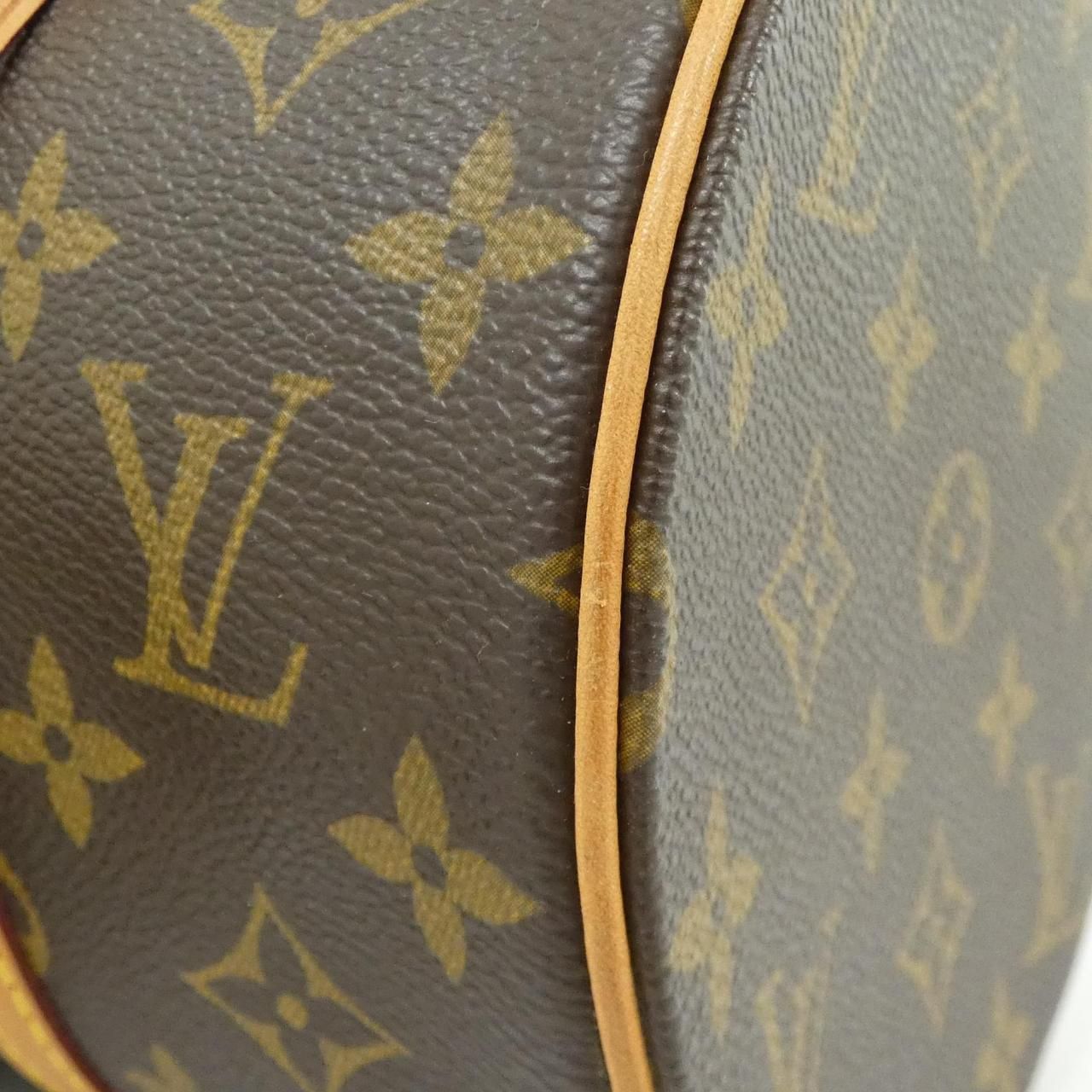 Louis Vuitton Monogram Papillon 30 cm — view 4