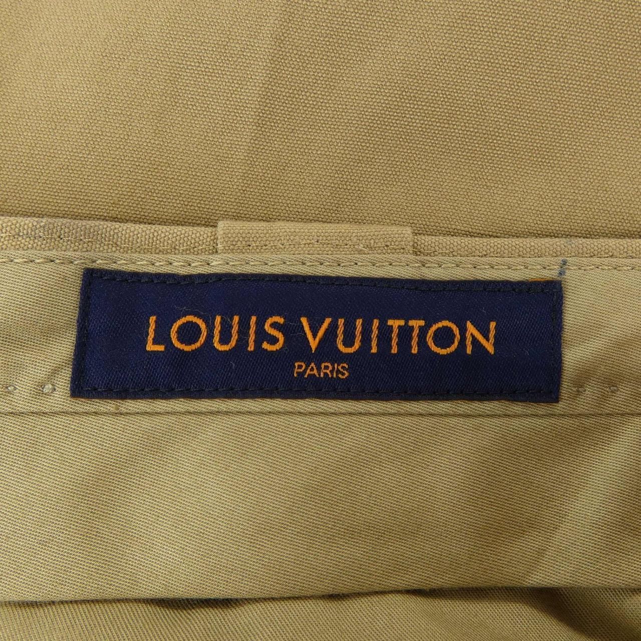 Louis Vuitton Skater Chino Pants — view 4