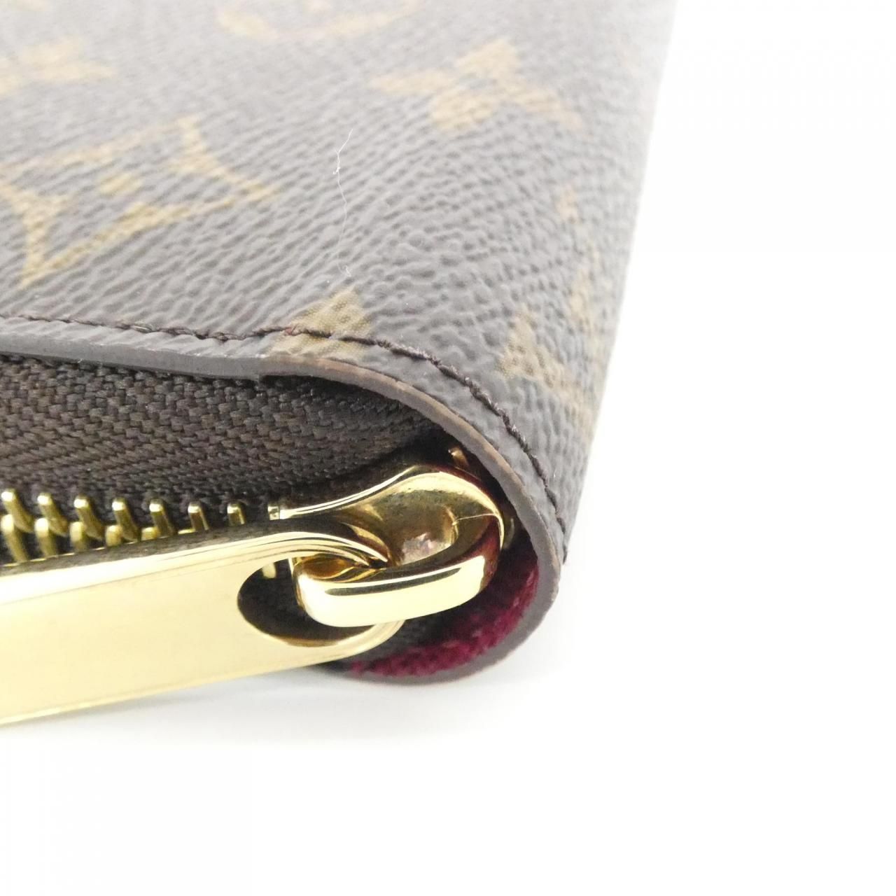 Louis Vuitton Monogram Zippy Wallet — view 3
