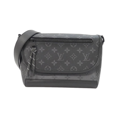 Louis Vuitton Monogram Eclipse Reverse Pulse Messenger Shoulder