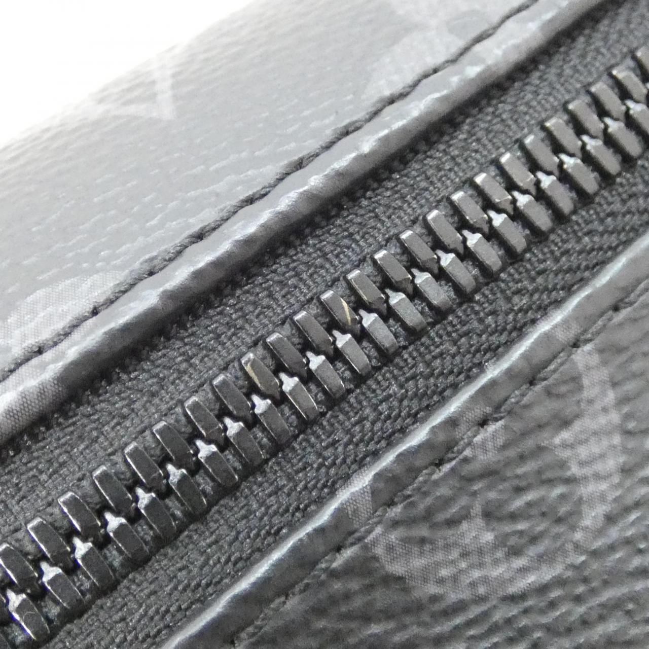 Louis Vuitton Monogram Eclipse Reverse Pulse Messenger Shoulder — view 5