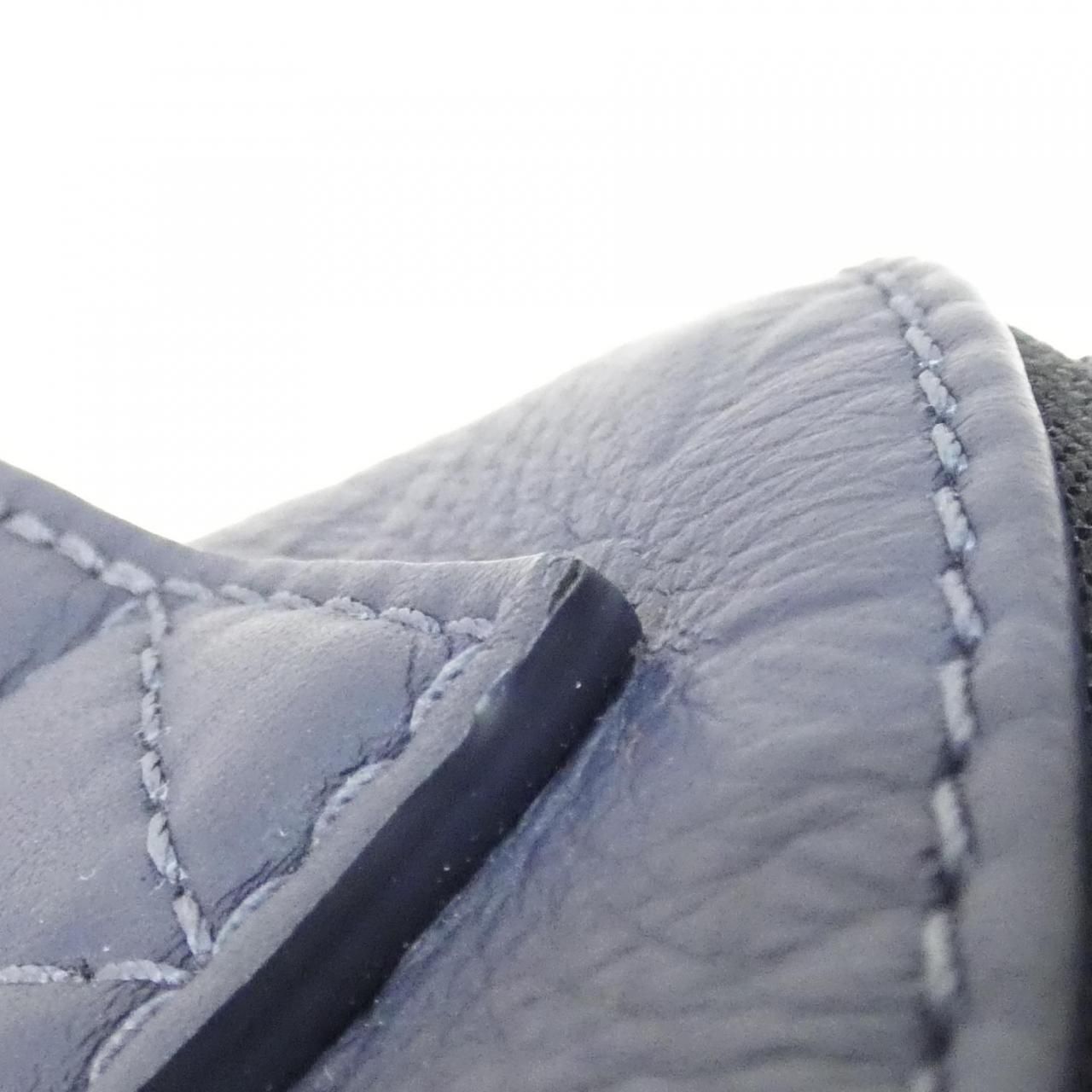 Louis Vuitton Monogram Shadow Rush Bum — view 6