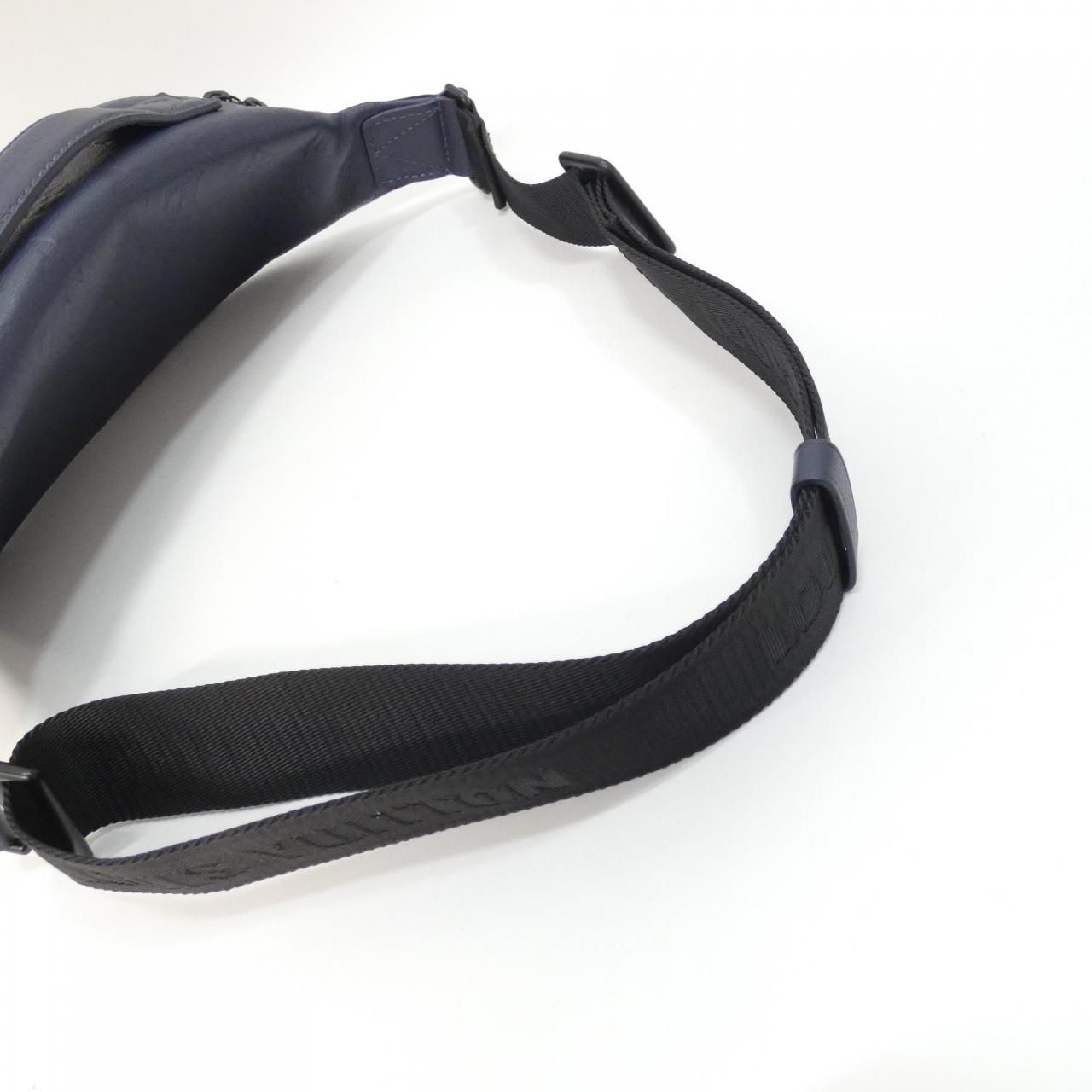 Louis Vuitton Monogram Shadow Rush Bum — view 8