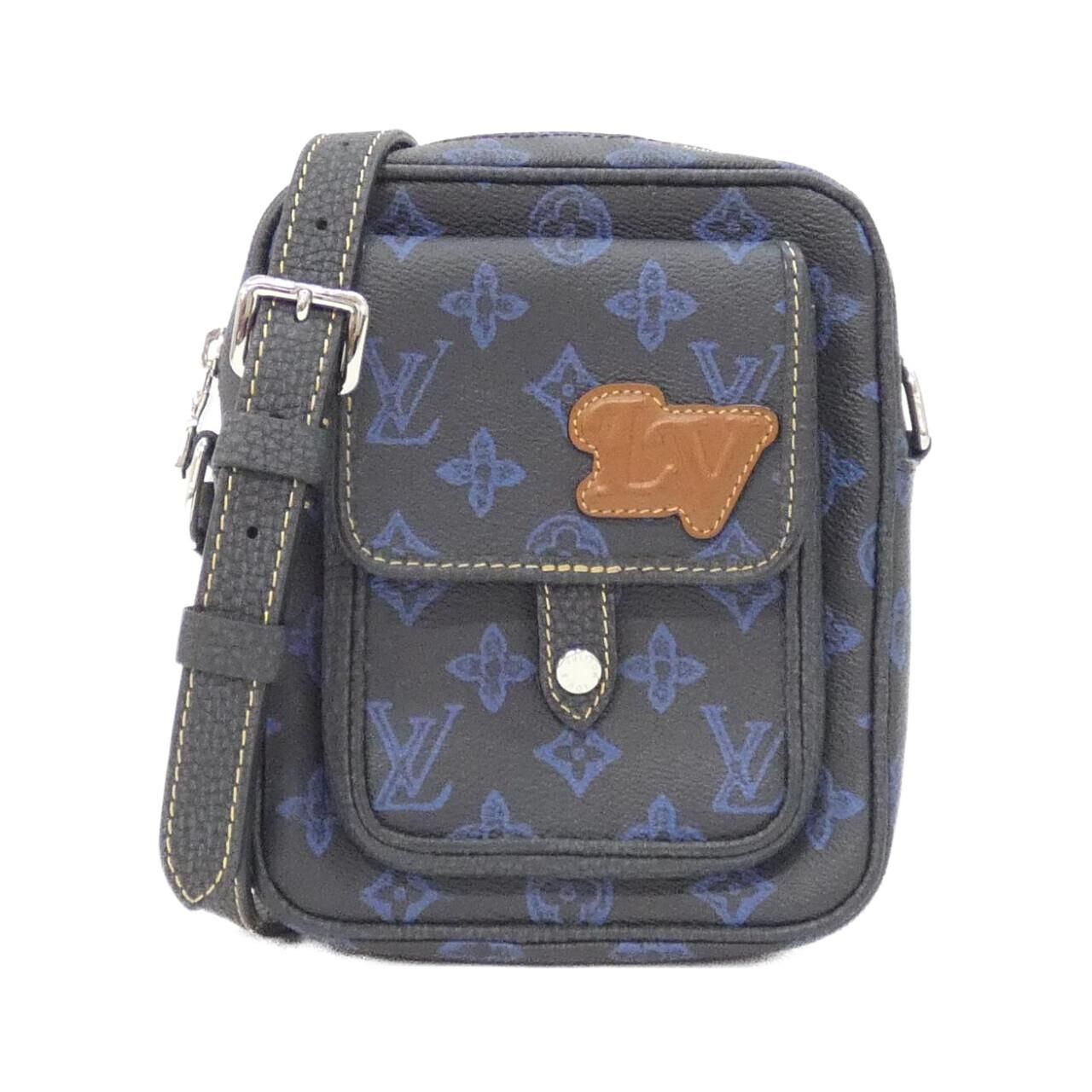 Louis Vuitton Monogram Record Christopher Wearable Wallet Shoulder