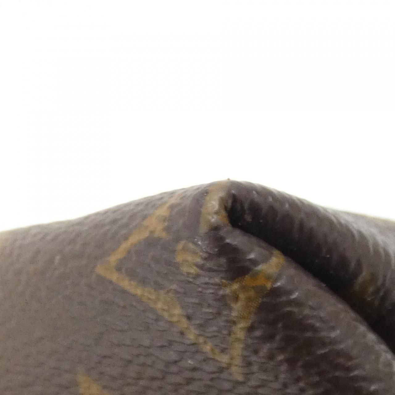 Louis Vuitton Monogram Saint Placide Shoulder — view 3