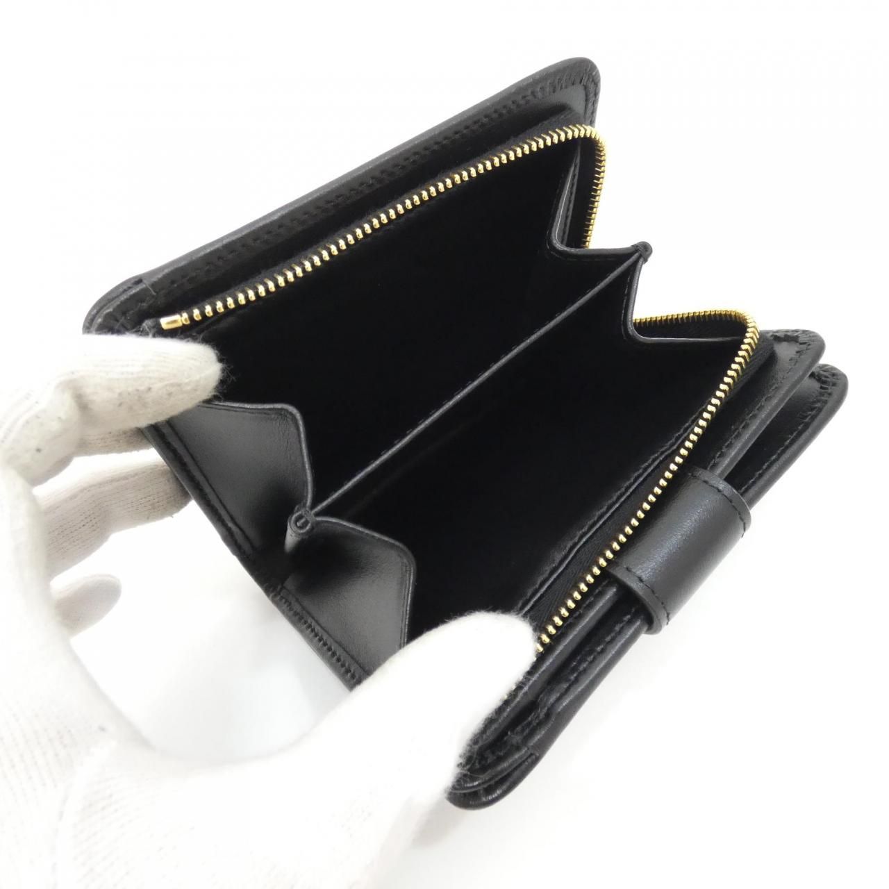 Prada Wallet Gold — view 7