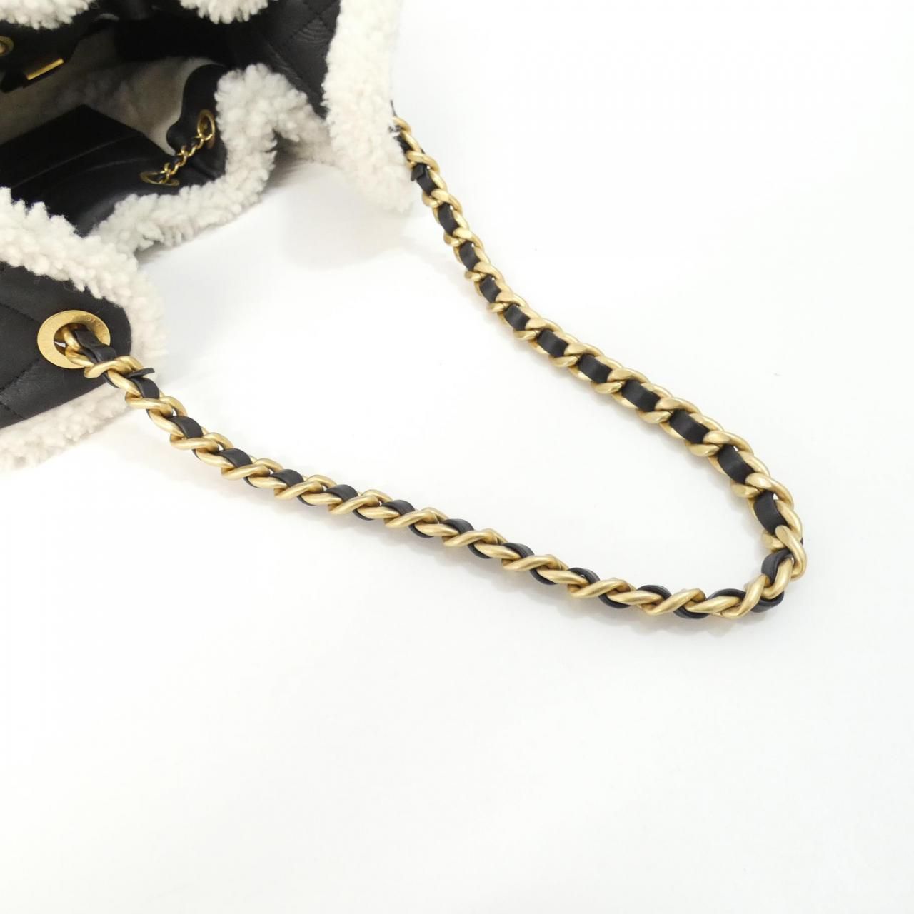 Chanel 25 Line Small Shoulder — view 7