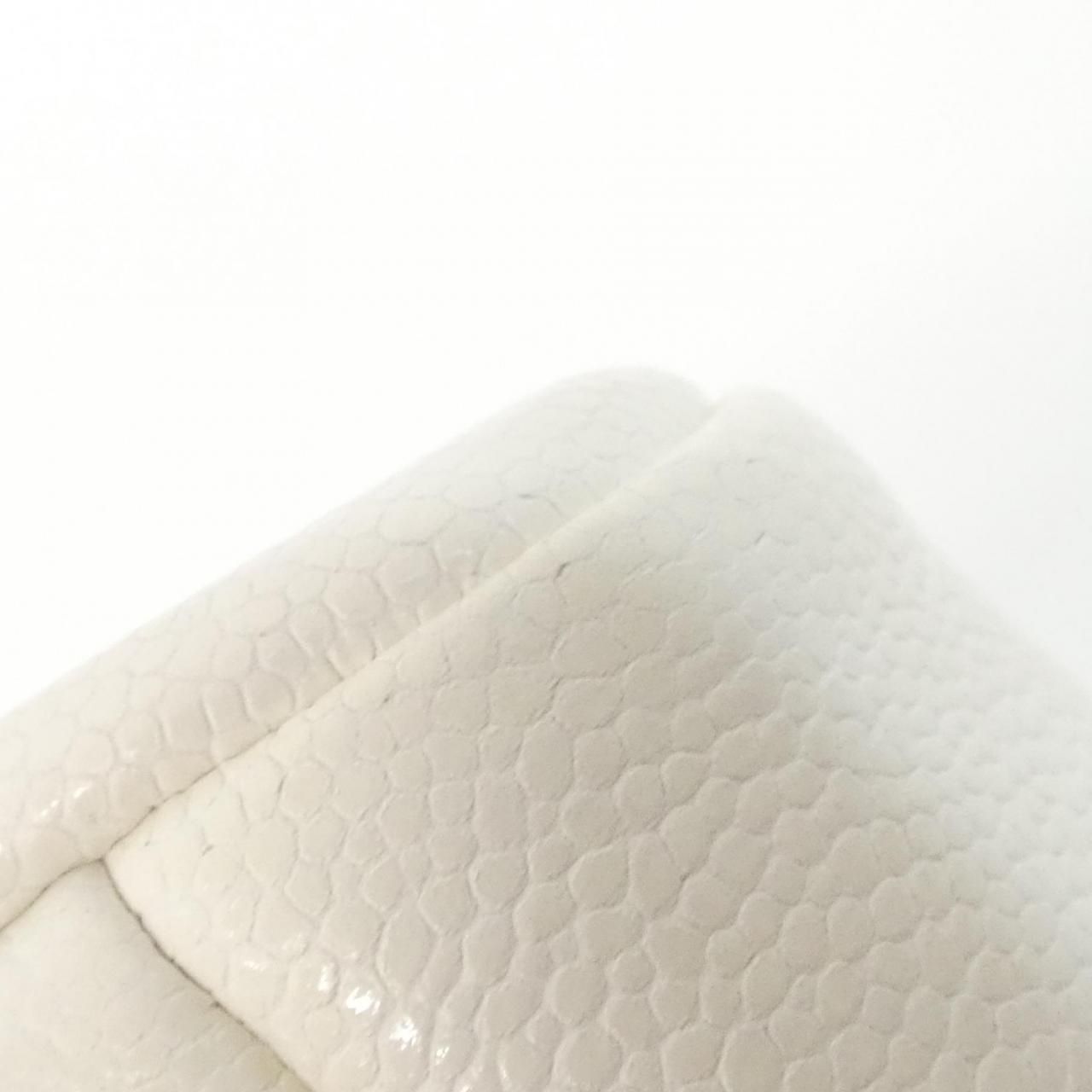 Chanel Backpack White — view 3