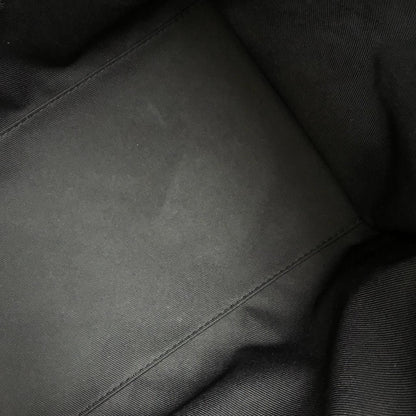 Louis Vuitton Taurillon Monogram Sac Plat — view 7