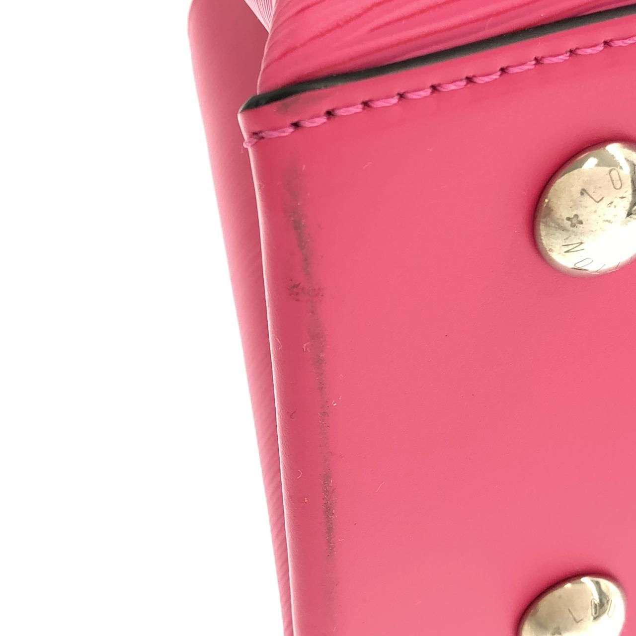 Louis Vuitton Epi Cles Veil PM — view 4