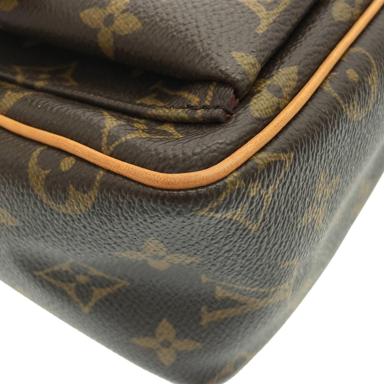 Louis Vuitton Monogram Viva-Cite PM Shoulder — view 3