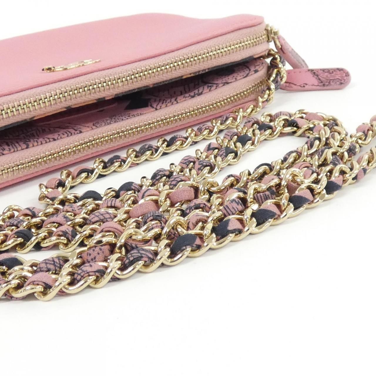 Chanel Chain Shoulder Bag Pink — view 7