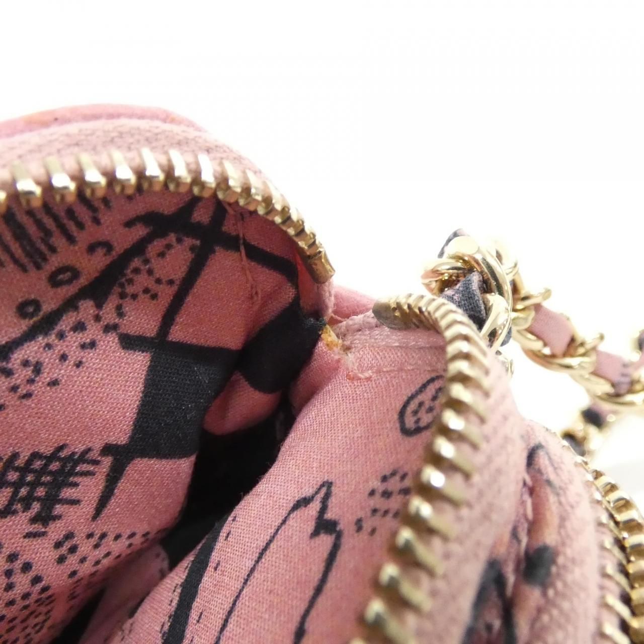 Chanel Chain Shoulder Bag Pink — view 9