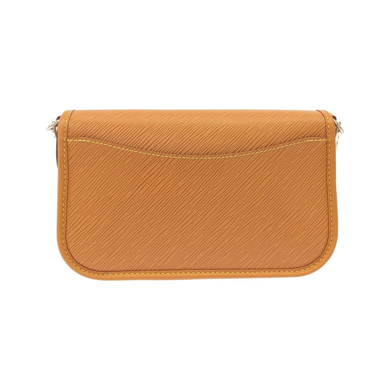 Louis Vuitton Epi Buci Shoulder — view 2